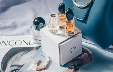 The Science Behind Long-Lasting Perfumes